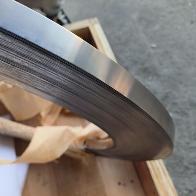 अच्छा दाम बेहतर विद्युत चालकता के लिए फेस केंद्रित क्यूबिक क्रिस्टल संरचना के साथ निकल मिश्र धातु स्ट्रिप्स ऑनलाइन