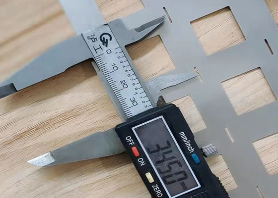 अच्छा दाम 34.5 पिच दूरी 18650 बैटरी के लिए 2P शुद्ध निकेल पट्टी ऑनलाइन